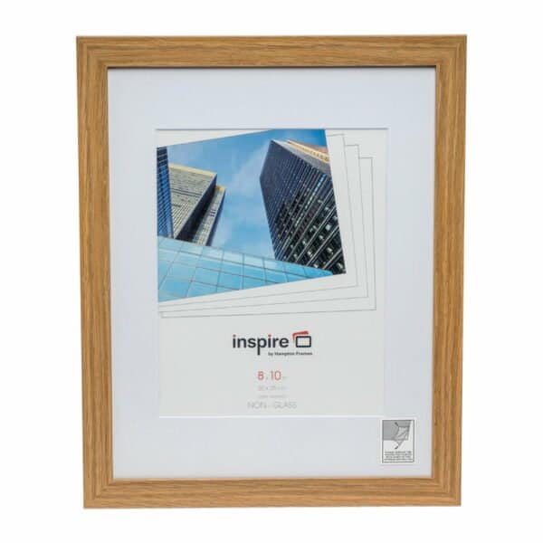 Columbia 8x10 Oak Frame With Mount
