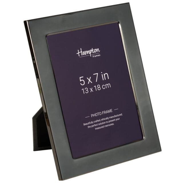 Woburn 5x7 Black Nickel Photo Frame - Hampton Frames Retail