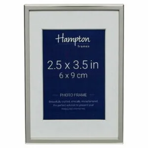 Elegant British photo frame from Photo-Frames UK