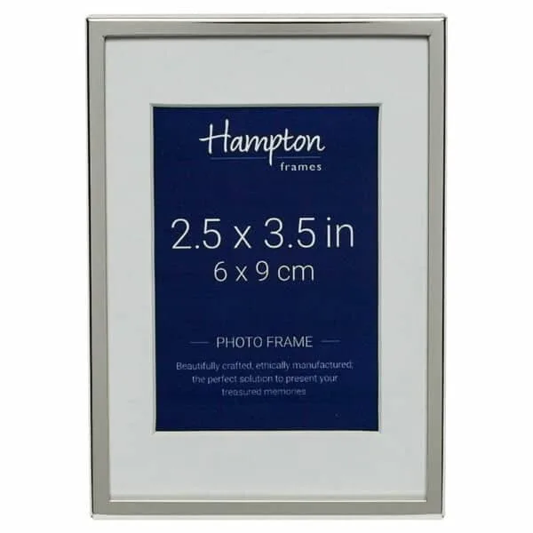 Elegant British photo frame from Photo-Frames UK