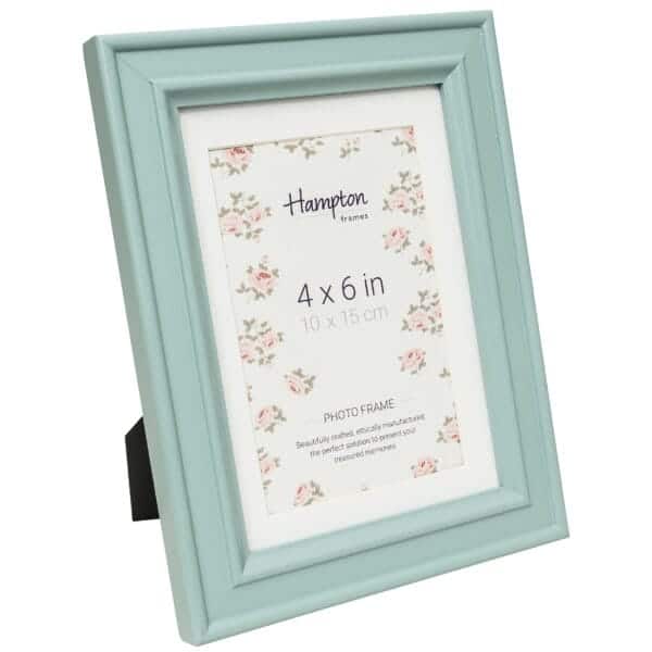 Light blue 4x6 photo frame with floral design.