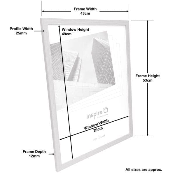 Detailed dimensions of picture frame in centimetres.