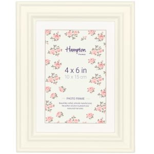 Cream 4x6 photo frame with floral insert