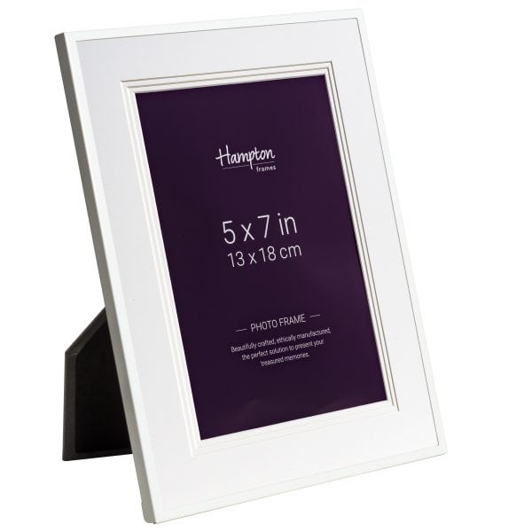 White 5x7 inch photo frame with stand